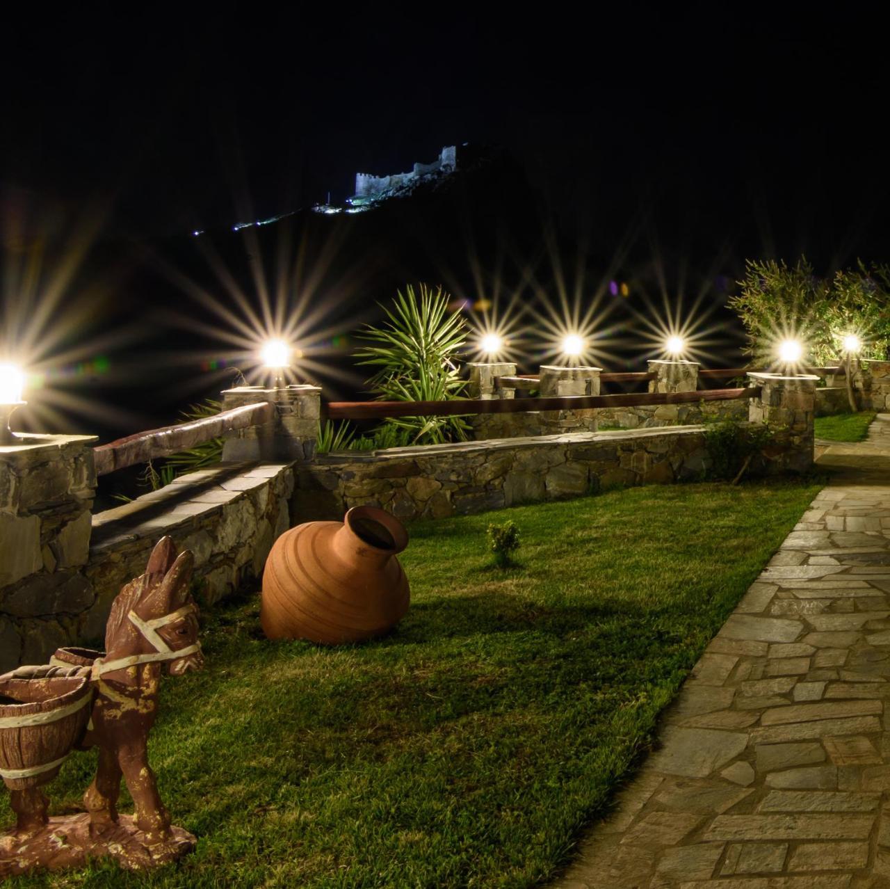 Makronas Apartments การิสโตส ภายนอก รูปภาพ